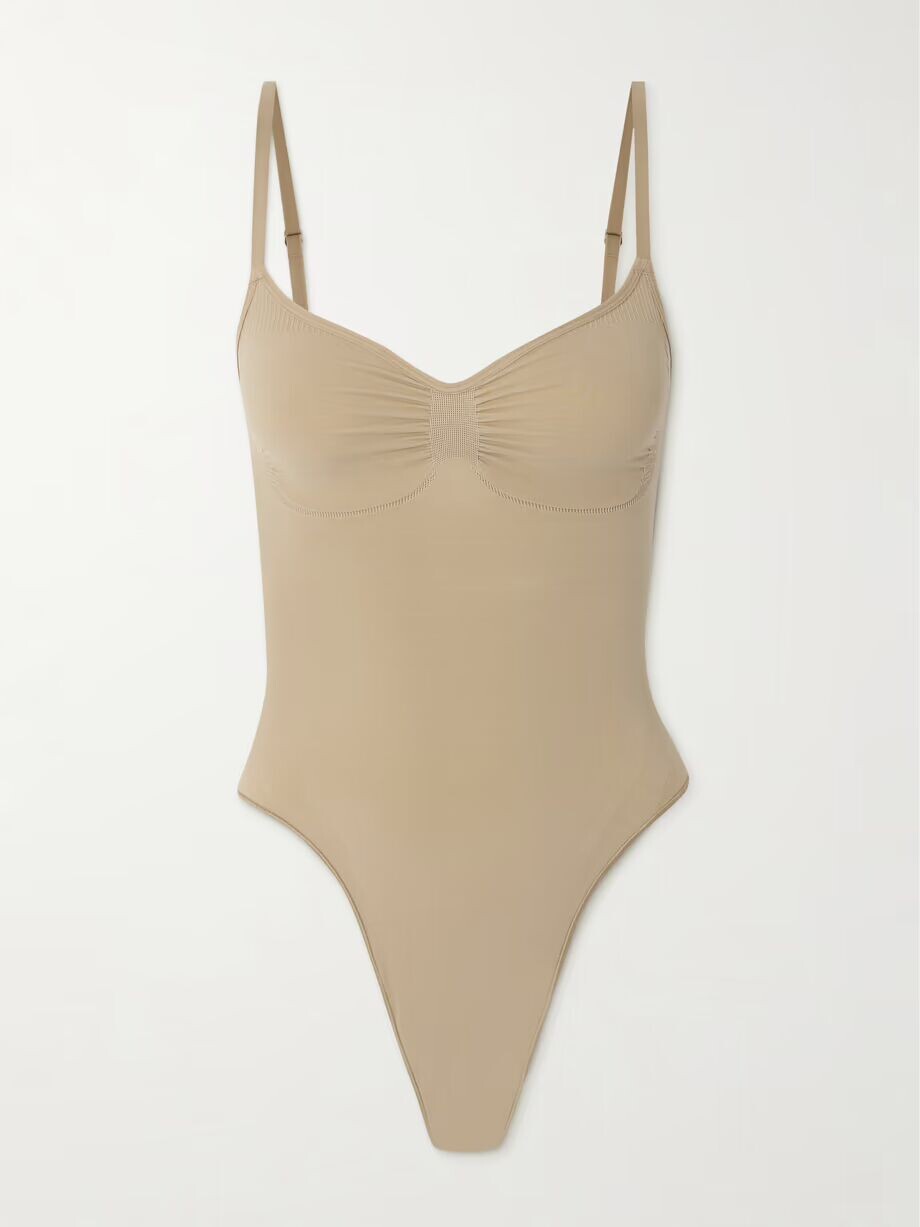 Бесшовное боди-стринги Sculpt Skims, бежевый
Бесшовное боди-стринги Sculpt Skims, бежевый