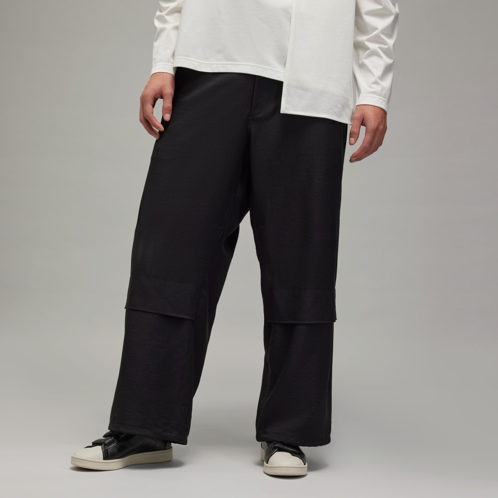Спортивные брюки Adidas Y-3 Sport Uniform Pants, черный 
Спортивные брюки Adidas Y-3 Sport Uniform Pants, черный