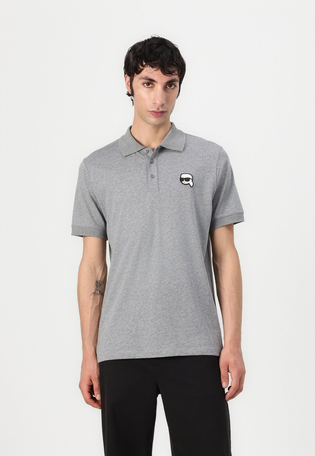 Рубашка поло KARL LAGERFELD, серый
Рубашка поло KARL LAGERFELD, серый