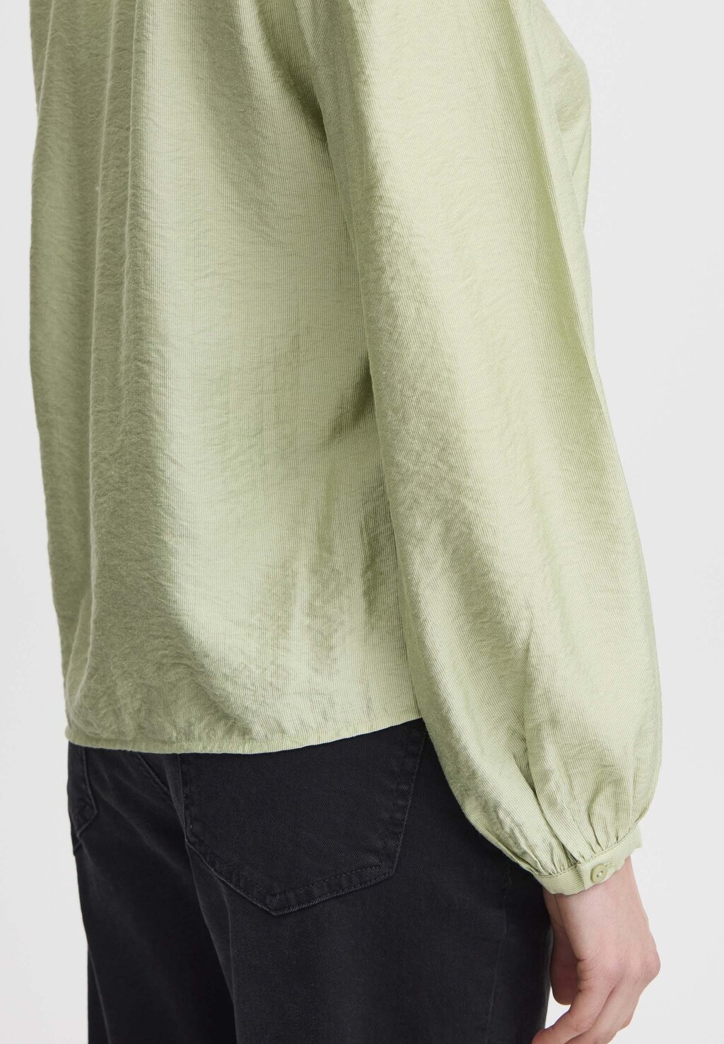 Рубашка Xlaya ICHI, цвет морской волны
Рубашка Xlaya ICHI, цвет морской волны