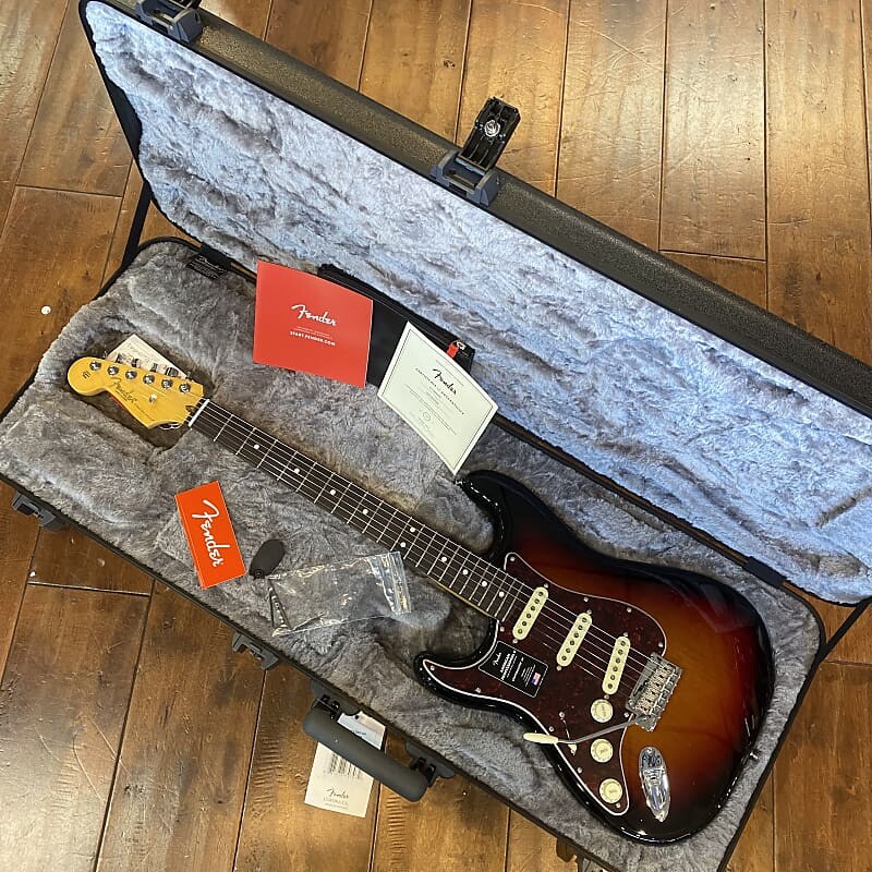 Электрогитара Fender American Professional II Stratocaster Left-Handed RW Rosewood 2021 Sunburst US210048486
Электрогитара Fender American Professional II Stratocaster Left-Handed RW Rosewood 2021 Sunburst US210048486