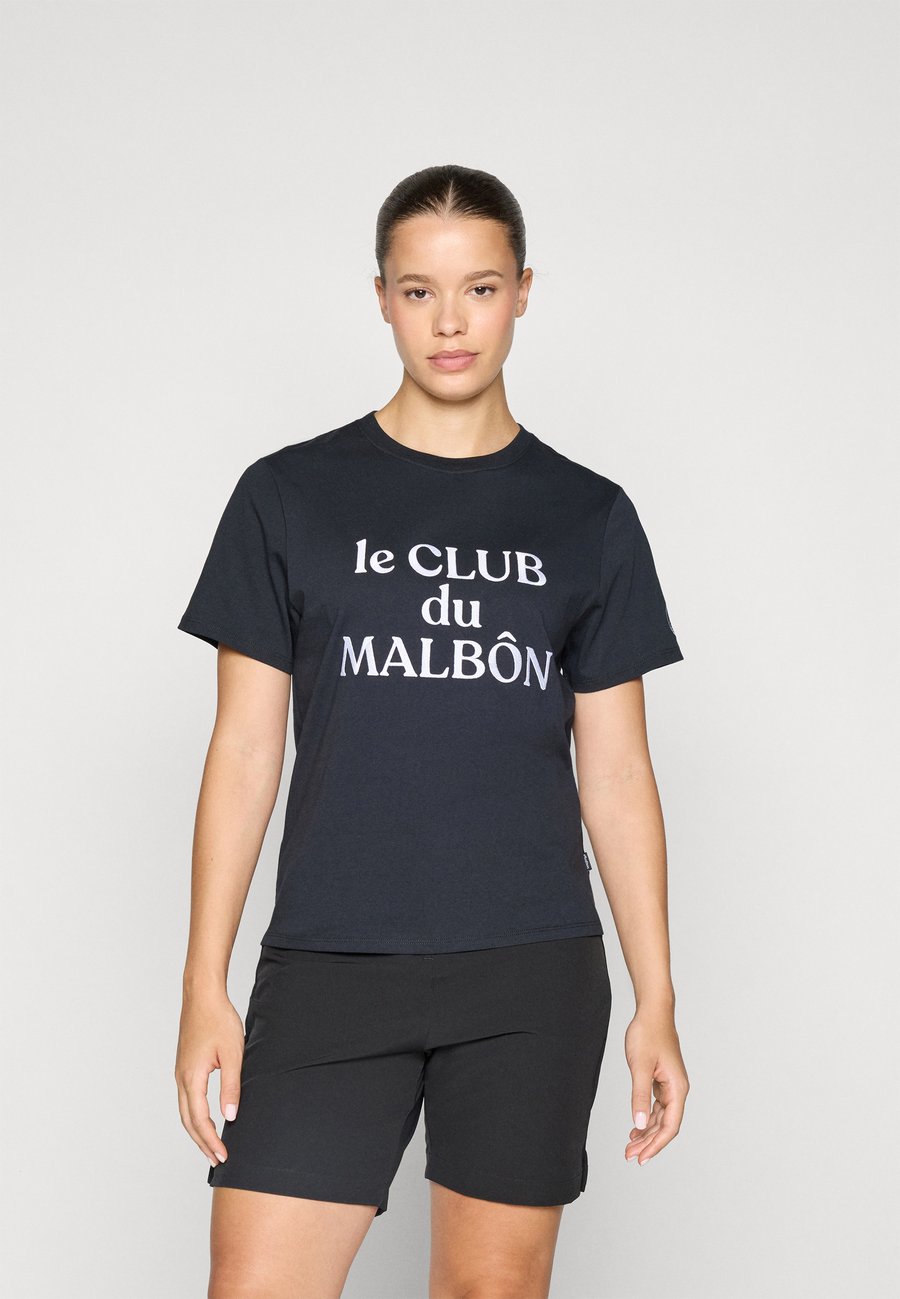 Футболка Malbon COSETTE TEE, Black, Черный, Футболка Malbon COSETTE TEE, Black
Футболка Malbon COSETTE TEE, Black, Черный, Футболка Malbon COSETTE TEE, Black