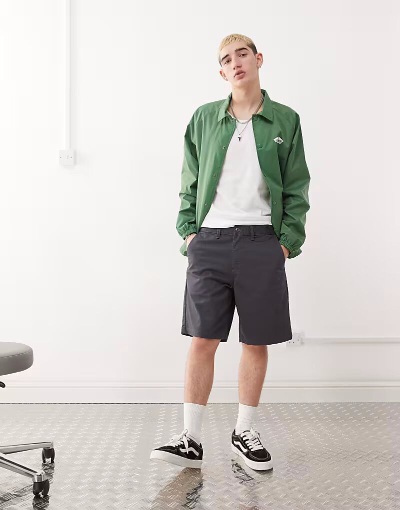 Свободные шорты Vans Originals темно-серого цвета
Свободные шорты Vans Originals темно-серого цвета