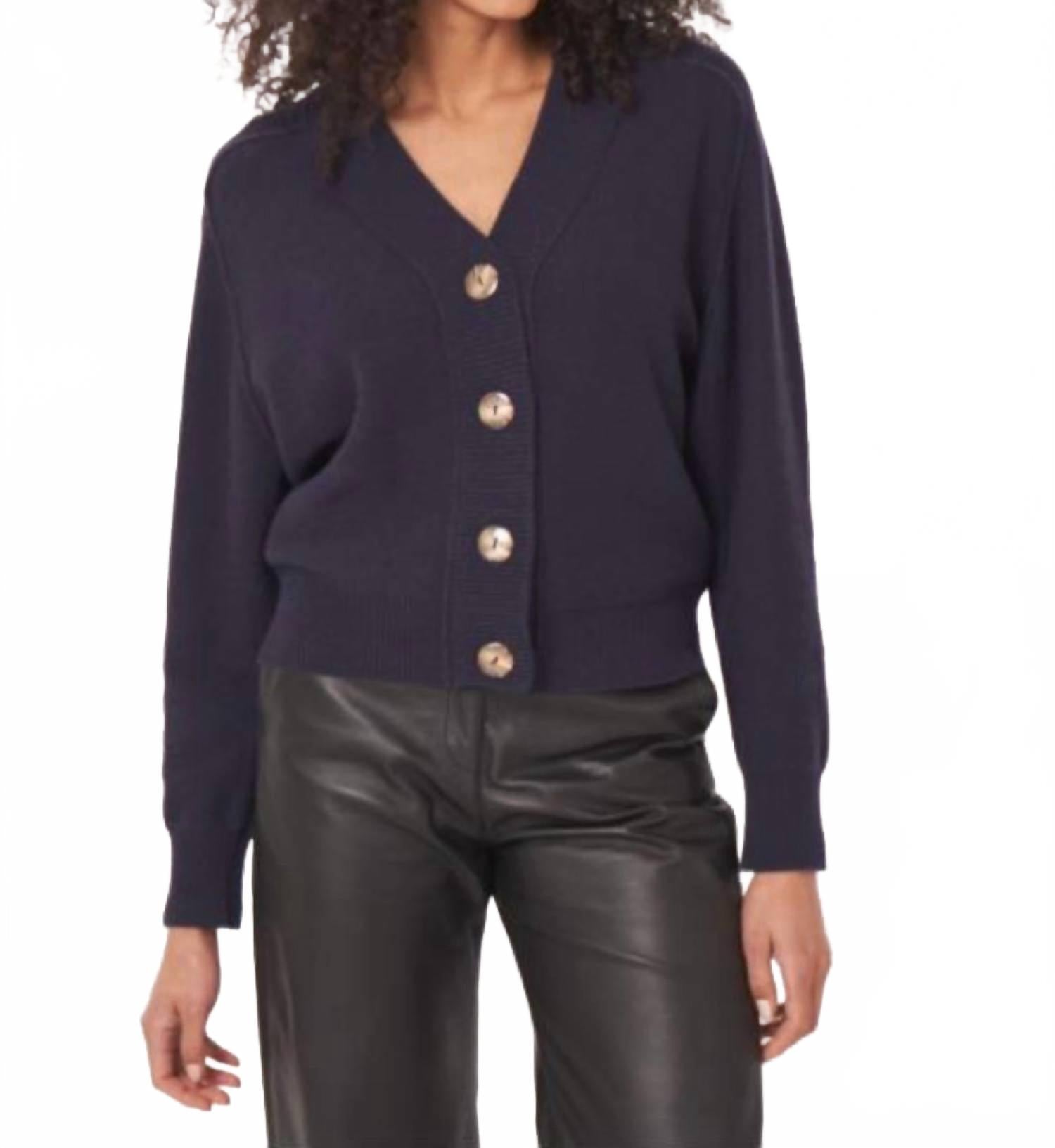 REPEAT cashmere Кардиган из органического кашемира цвета ежевики
REPEAT cashmere Кардиган из органического кашемира цвета ежевики