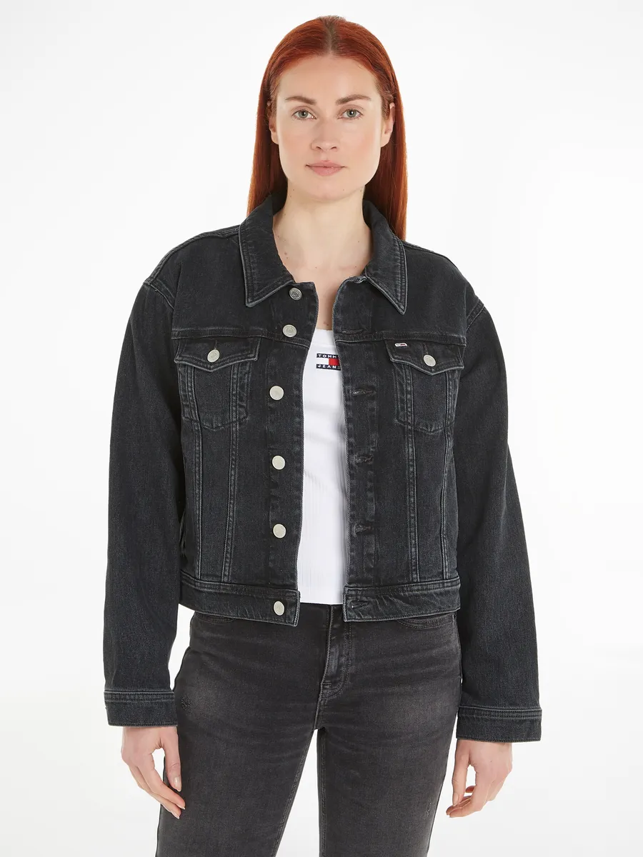 Джинсовая куртка Tommy Jeans "MOM CLS JACKET CG4181", с нашивкой в виде бревен, черный
Джинсовая куртка Tommy Jeans "MOM CLS JACKET CG4181", с нашивкой в виде бревен, черный