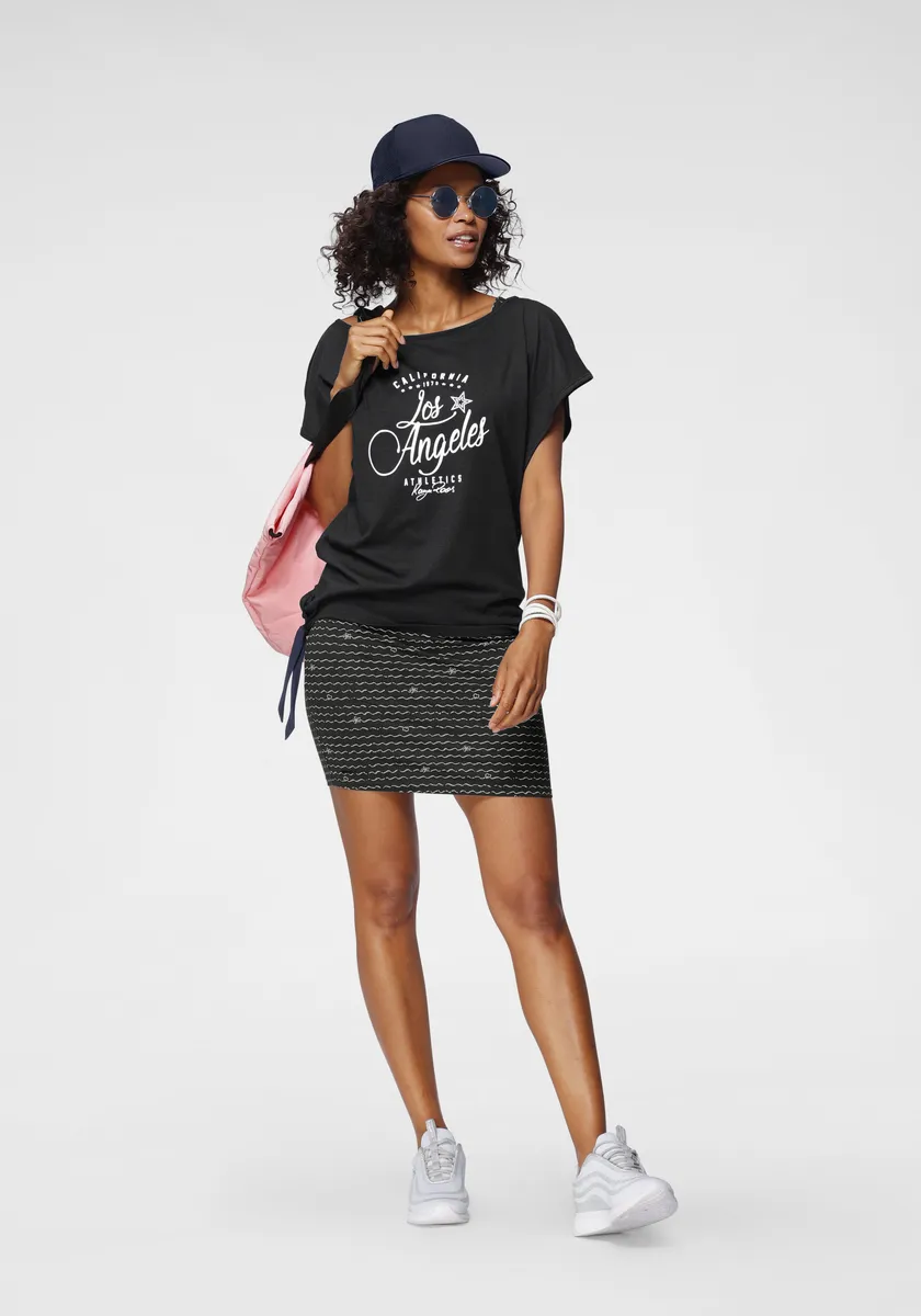 Платье из трикотажа KangaROOS (2 шт.), в комплекте с рубашкой оверсайз с узлом, черный
Платье из трикотажа KangaROOS (2 шт.), в комплекте с рубашкой оверсайз с узлом, черный