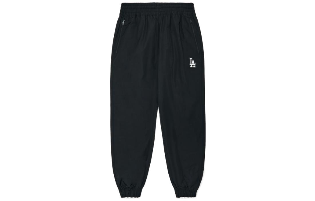 Вязаные спортивные штаны женские черные MLB
Вязаные спортивные штаны женские черные MLB