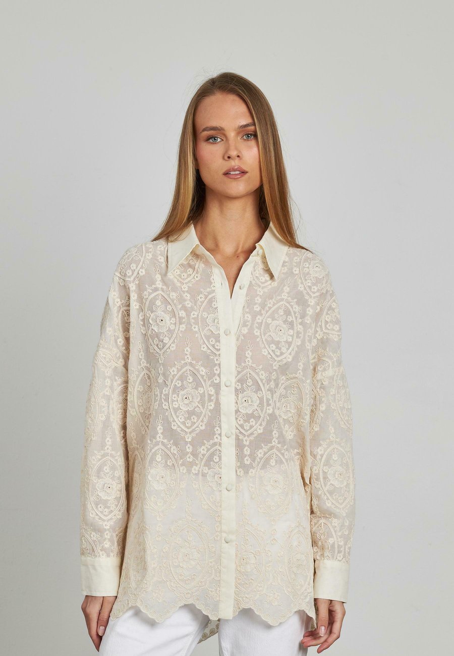 Блуза Alma en Pena Button-down blouse, Blanco/White
Блуза Alma en Pena Button-down blouse, Blanco/White
