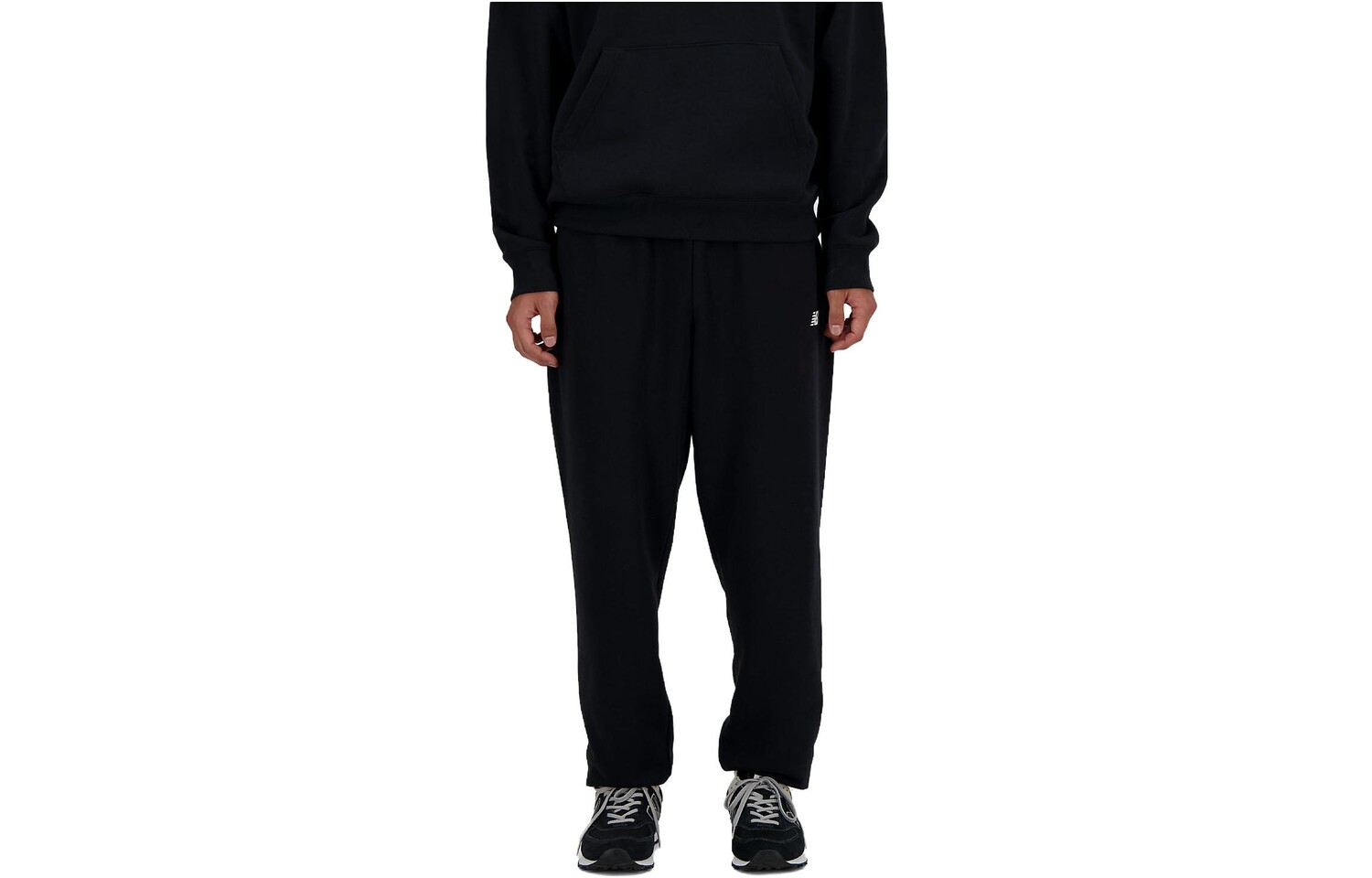 Трикотажные спортивные штаны мужские черные New Balance, черный 
Трикотажные спортивные штаны мужские черные New Balance, черный