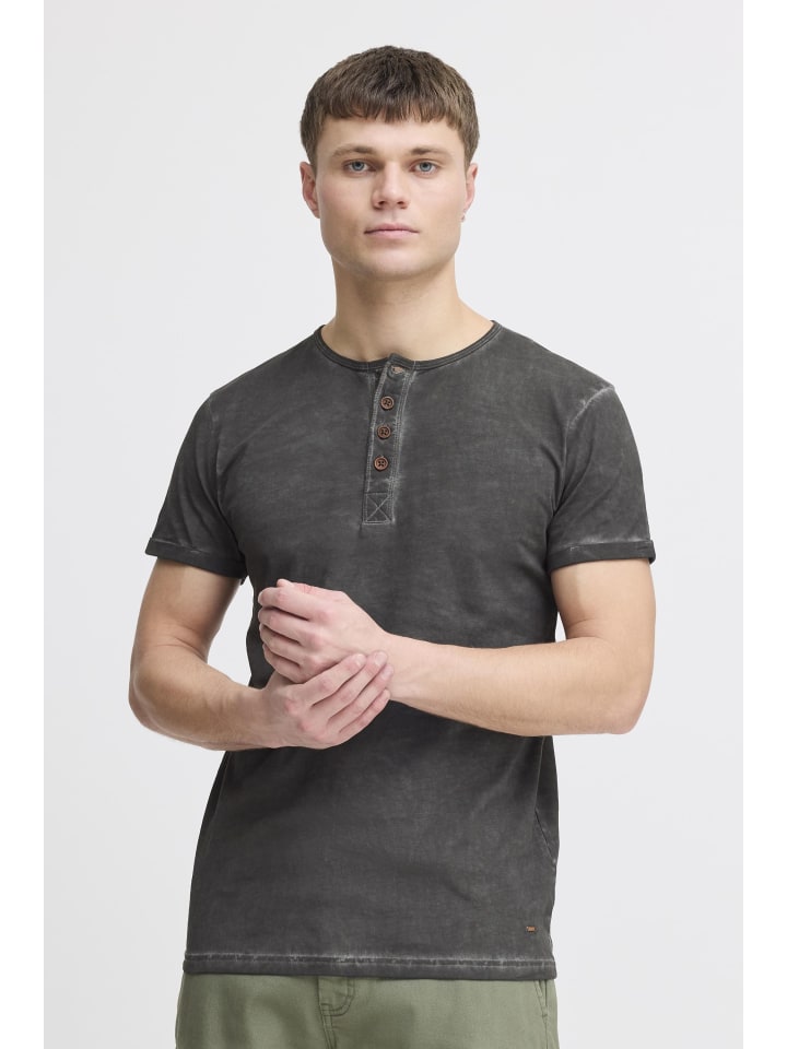 Футболка !SOLID, черный 
Футболка !SOLID, черный