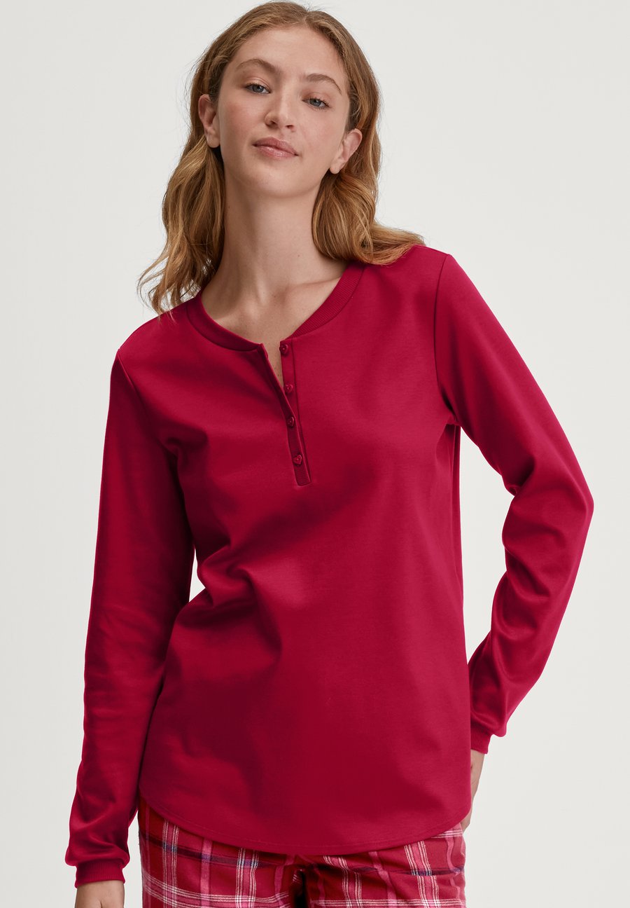 Пижамный топ Calida FAVOURITES LANGARM, Rio Red/Red
Пижамный топ Calida FAVOURITES LANGARM, Rio Red/Red