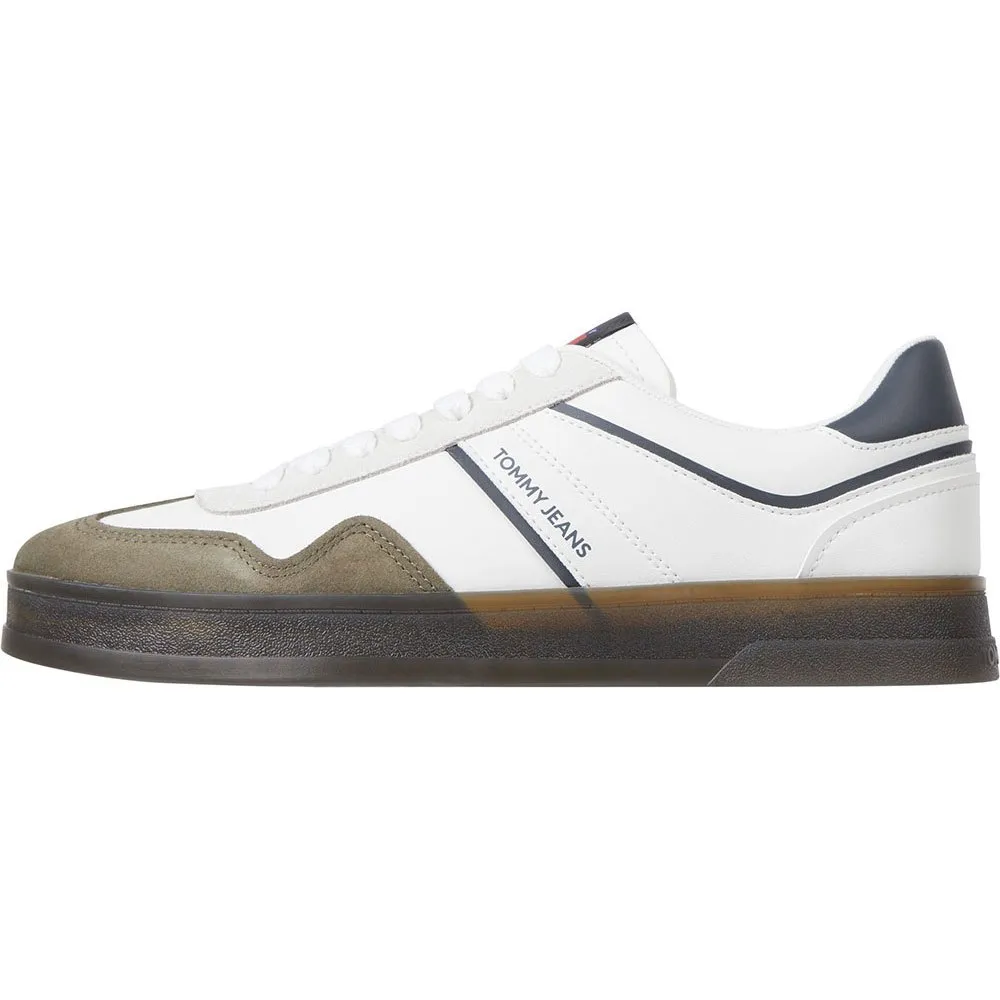 Кроссовки Tommy Hilfiger The Greenwich Retro trainers, белый
Кроссовки Tommy Hilfiger The Greenwich Retro trainers, белый