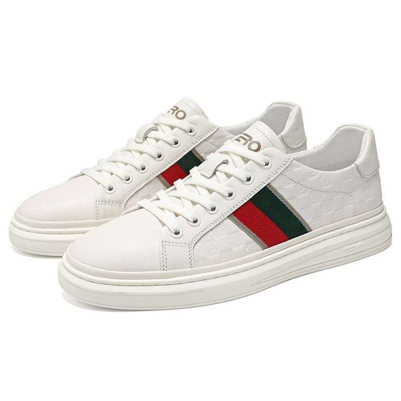 Мужские скейтерские кроссовки ZRO низкие черно-белые
Мужские скейтерские кроссовки ZRO низкие черно-белые