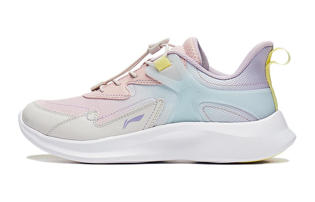 Детские кроссовки Lingyue 3.0 V3 GS с низким верхом, персиково-розовые/белые, песочно-серые/тонкие синие Lining Young, розовый
Детские кроссовки Lingyue 3.0 V3 GS с низким верхом, персиково-розовые/белые, песочно-серые/тонкие синие Lining Young, розовый