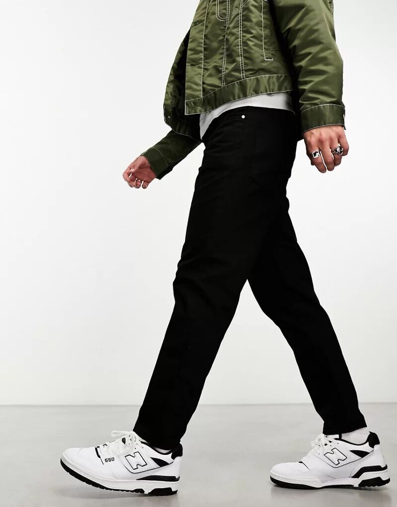 Черные классические жесткие джинсы ASOS No Fade
Черные классические жесткие джинсы ASOS No Fade