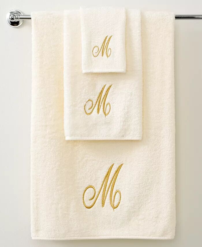 Банные полотенца цвета слоновой кости и золота с инициалами Monogram Avanti, белый
Банные полотенца цвета слоновой кости и золота с инициалами Monogram Avanti, белый