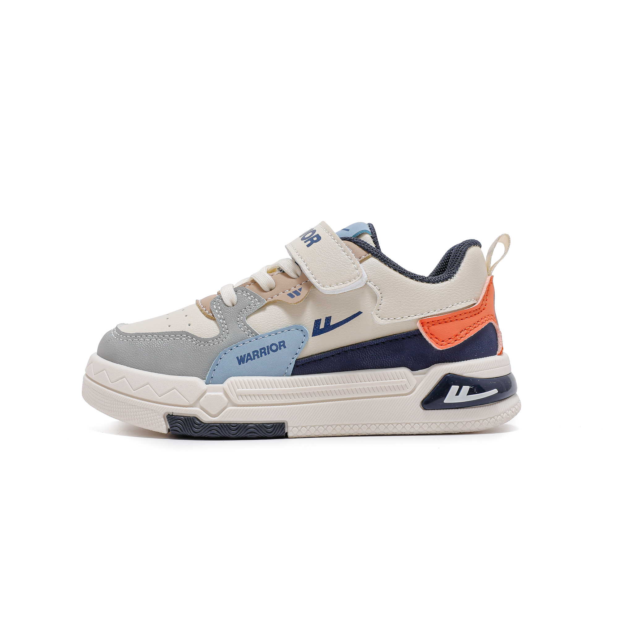 Детские скейтерские кроссовки Kids WARRIOR, бежевый/серый/синий
Детские скейтерские кроссовки Kids WARRIOR, бежевый/серый/синий