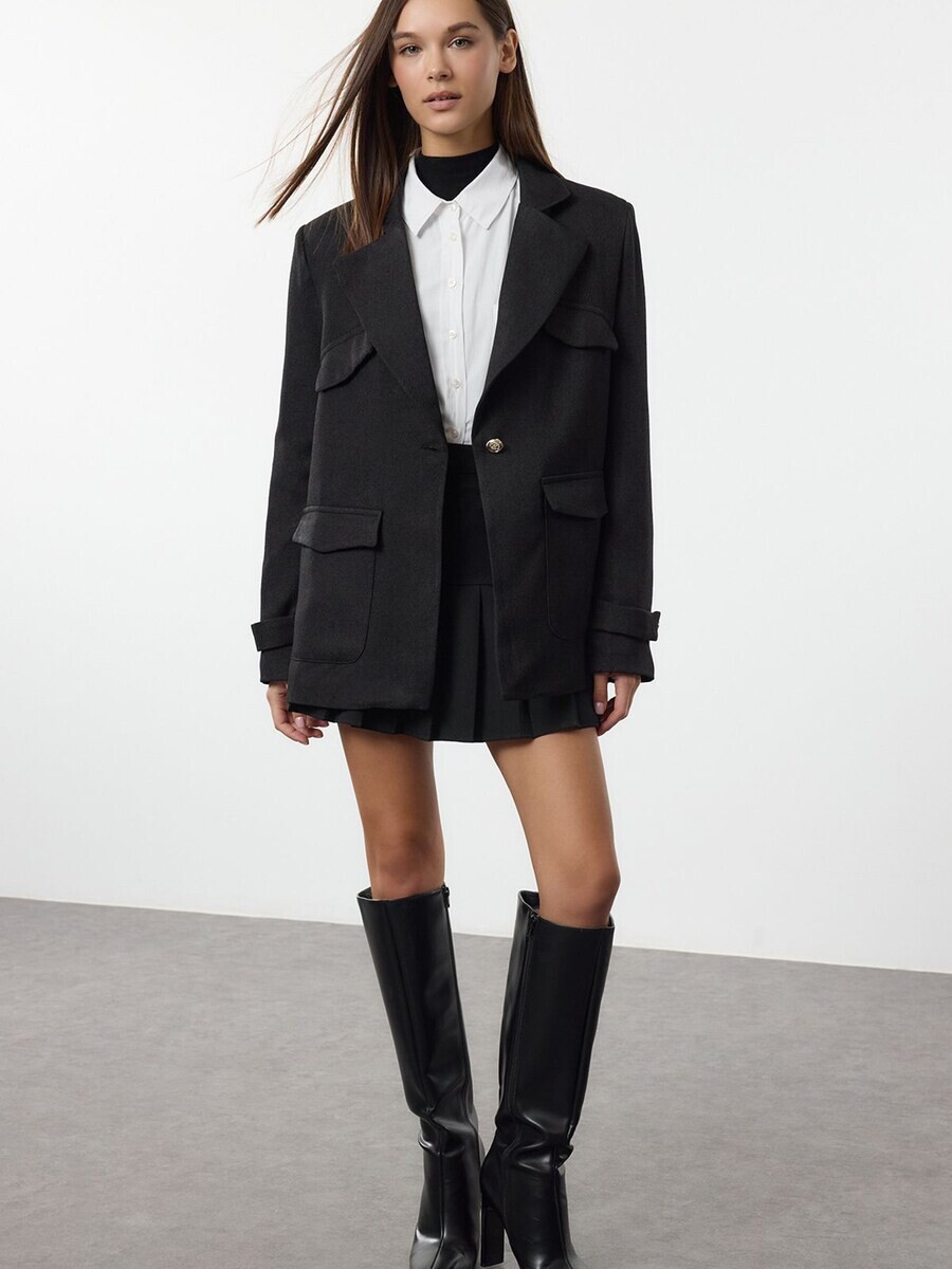 Длинный блейзер Trendyol Blazer, черный
Длинный блейзер Trendyol Blazer, черный