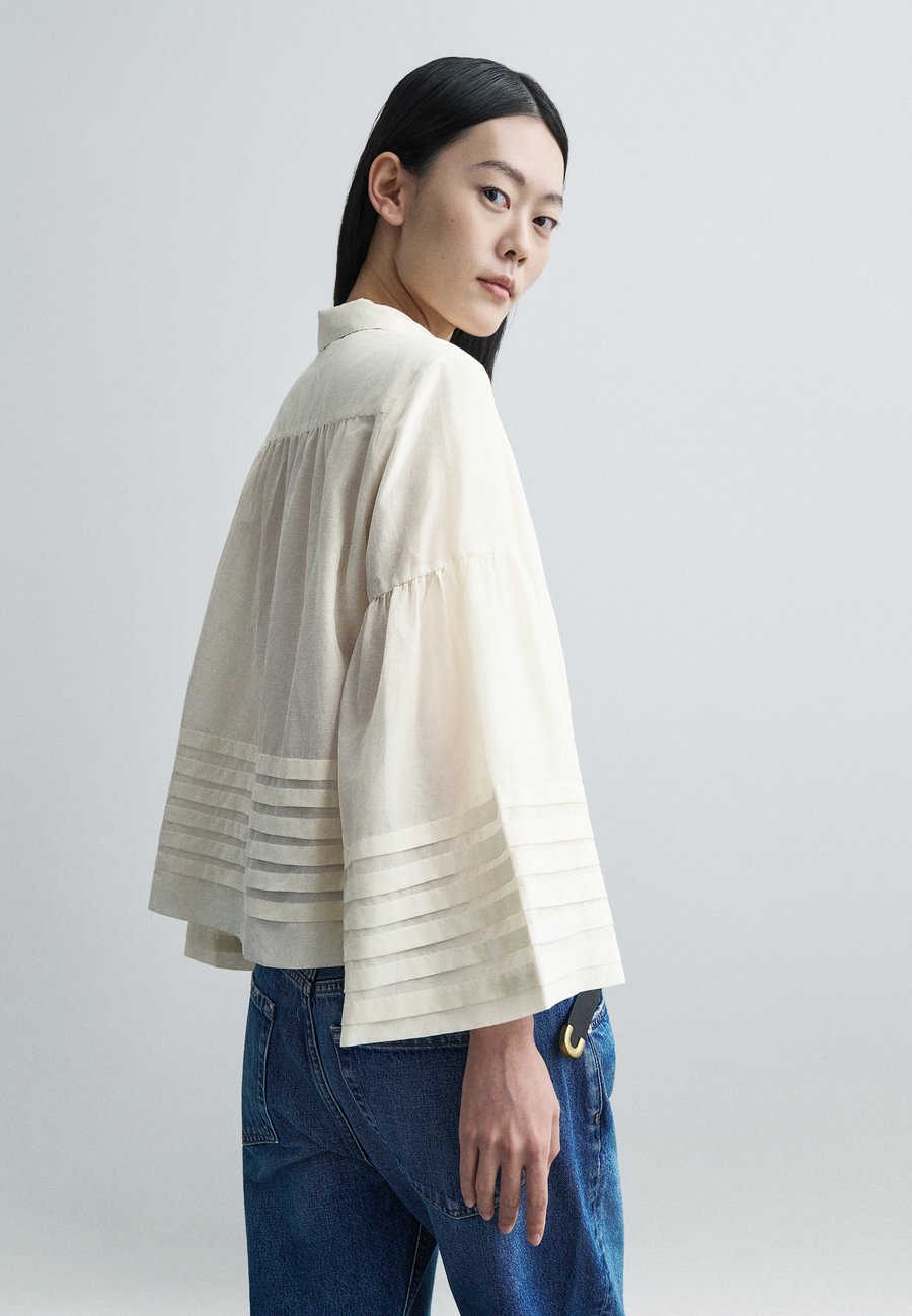 Блуза MUNTHE ROSALIN, Ivory/Off-White
Блуза MUNTHE ROSALIN, Ivory/Off-White