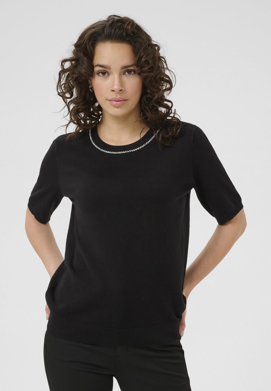 Футболка Kaffe Print T-shirt, Black Deep/Mottled Black, Черный, Футболка Kaffe Print T-shirt, Black Deep/Mottled Black
Футболка Kaffe Print T-shirt, Black Deep/Mottled Black, Черный, Футболка Kaffe Print T-shirt, Black Deep/Mottled Black