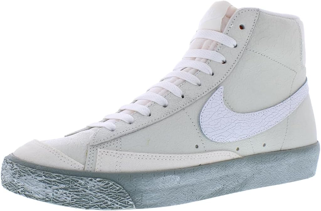 Кроссовки Nike Men's Blazer Mid '77, Summit White White Phantom
Кроссовки Nike Men's Blazer Mid '77, Summit White White Phantom