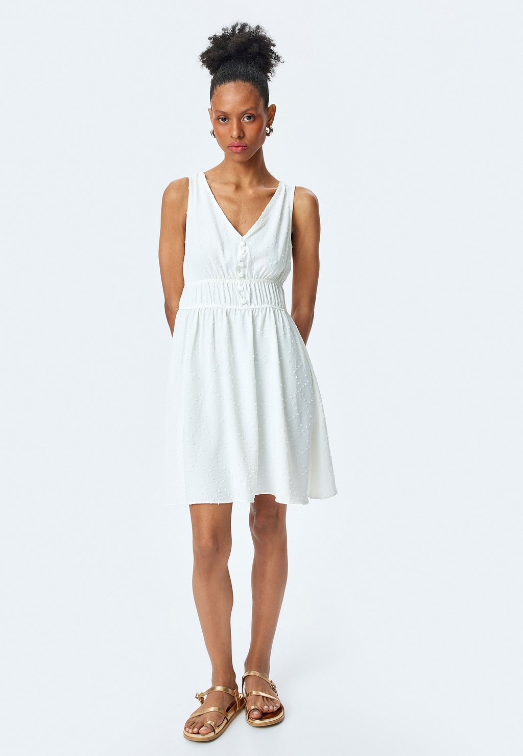 Повседневное платье SLEEVELESS Koton, кремовый
Повседневное платье SLEEVELESS Koton, кремовый