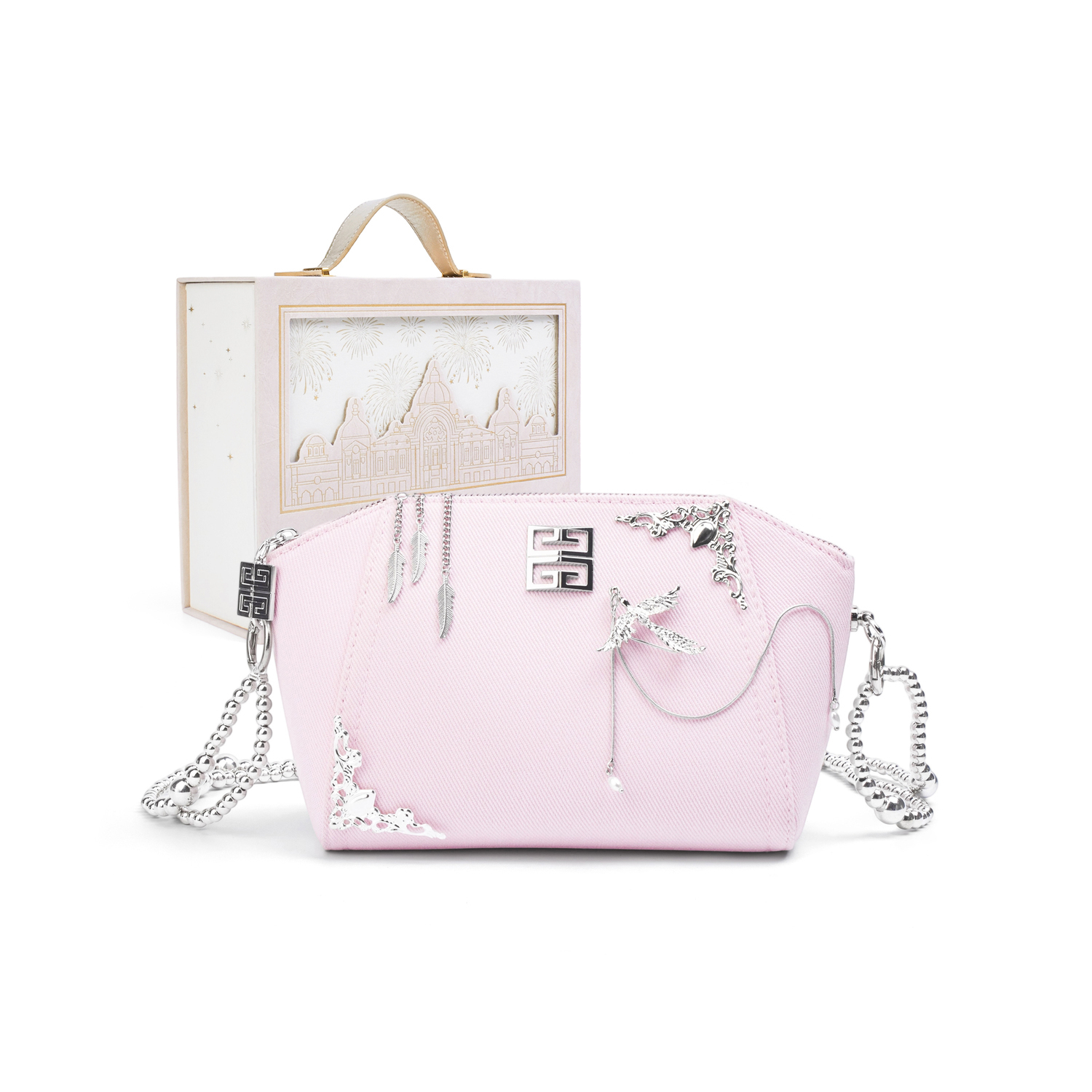 Косметичка женская Givenchy
Косметичка женская Givenchy