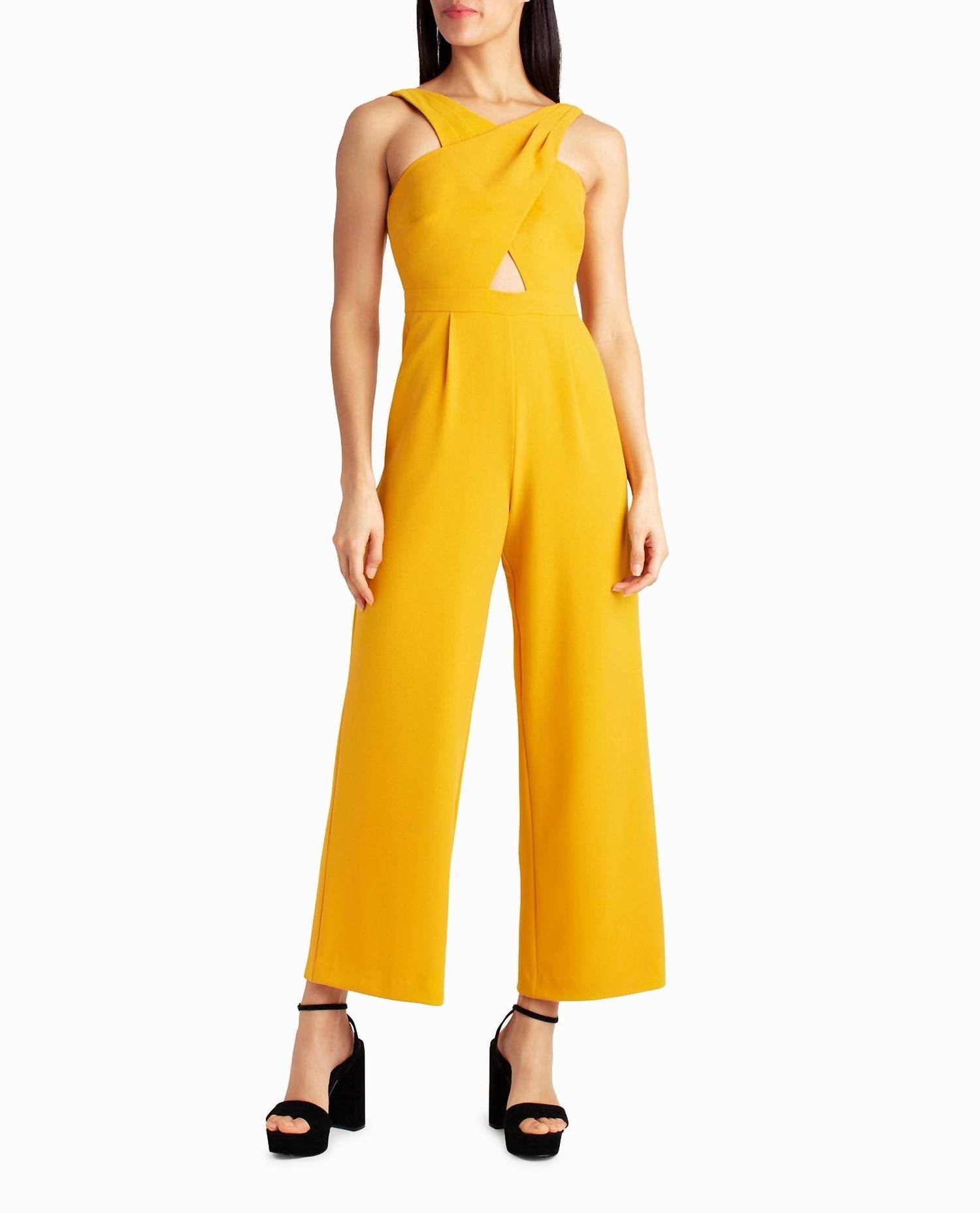 Комбинезон Charli Stretch Crepe Halter Neck в золотисто-оранжевом цвете Nicole Miller
Комбинезон Charli Stretch Crepe Halter Neck в золотисто-оранжевом цвете Nicole Miller