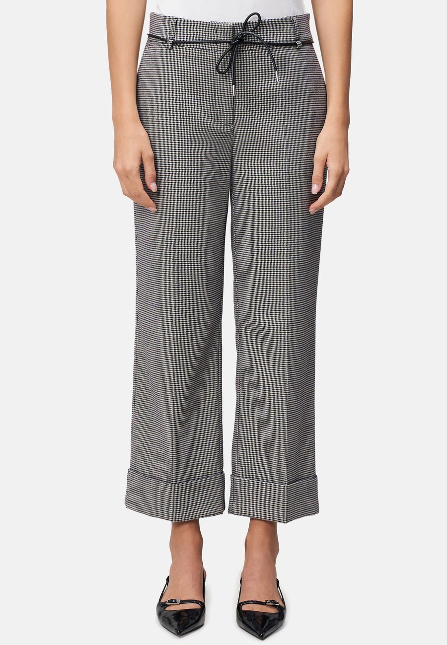 Брюки zero KARIERT MIT UMSCHLAG, Beigebrown/Brown
Брюки zero KARIERT MIT UMSCHLAG, Beigebrown/Brown