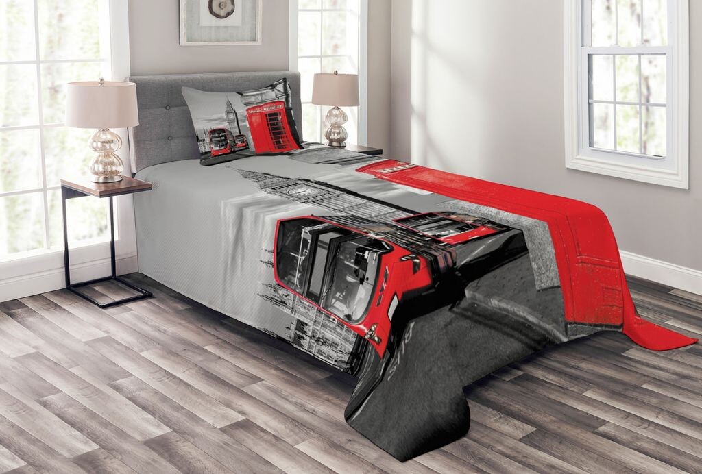 Комплект покрывала ABAKUHAUS Europe, телефонная будка в стиле ретро Лондон, комплект с моющимися наволочками, для односпальных кроватей 170 x 220 см, серо-красный
Комплект покрывала ABAKUHAUS Europe, телефонная будка в стиле ретро Лондон, комплект с моющимися наволочками, для односпальных кроватей 170 x 220 см, серо-красный