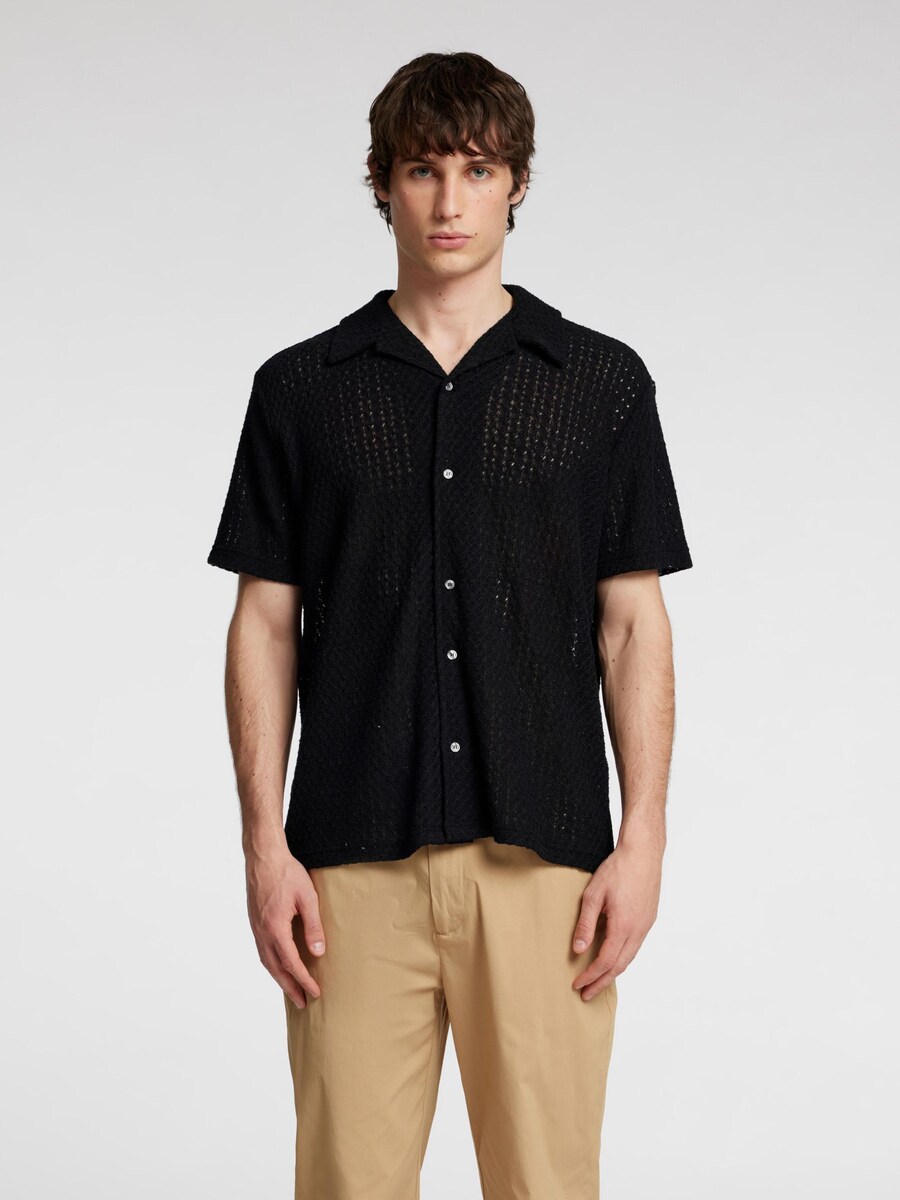 Рубашка на пуговицах Comfort fit SELECTED, черный
Рубашка на пуговицах Comfort fit SELECTED, черный