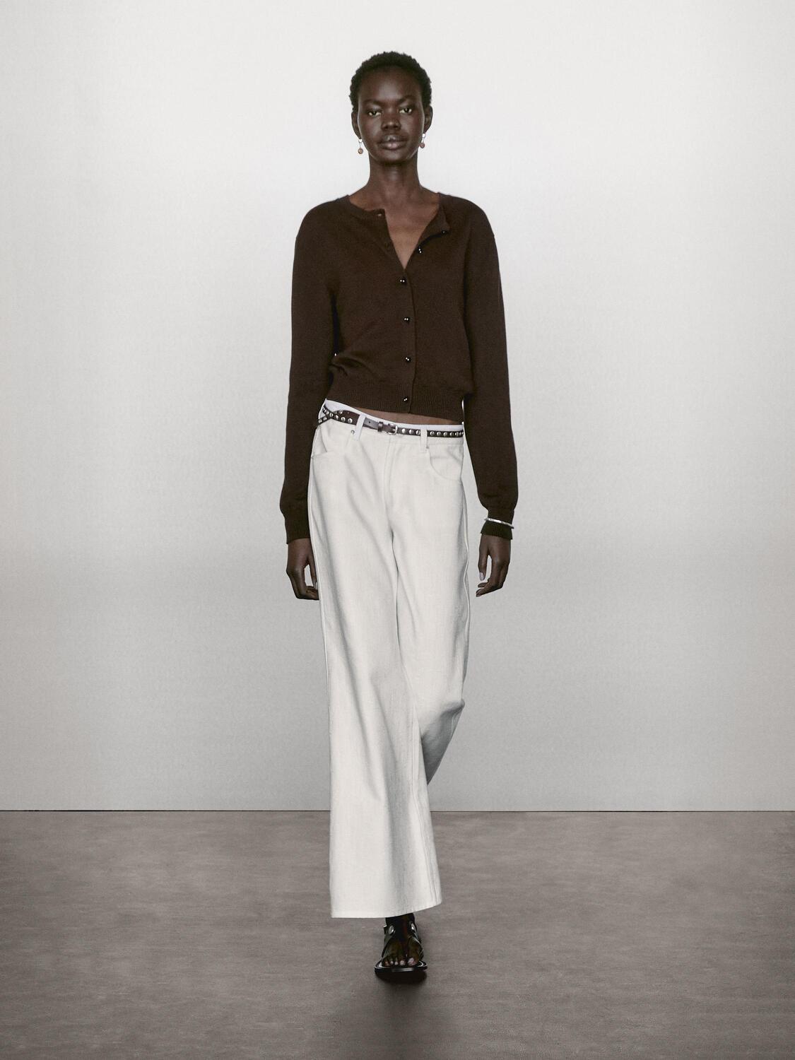 Вязаный кардиган с пуговицами из стразов Massimo Dutti, шоколадный
Вязаный кардиган с пуговицами из стразов Massimo Dutti, шоколадный