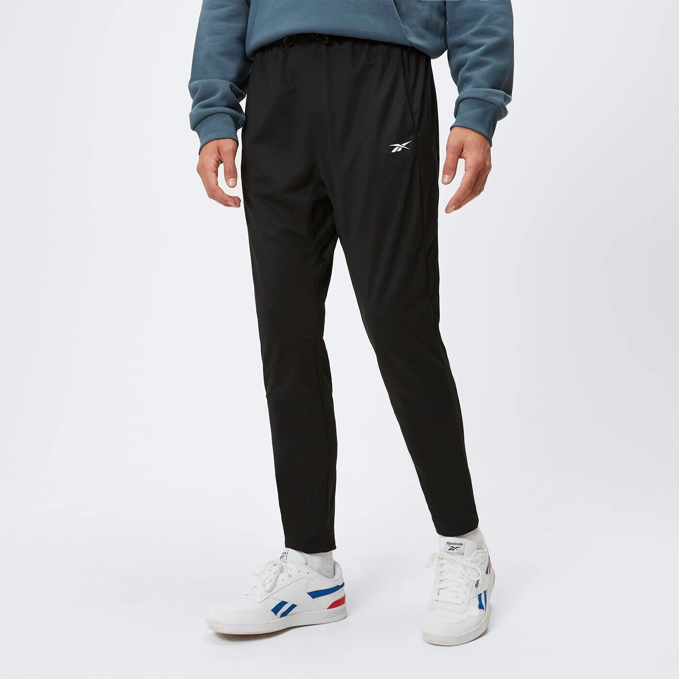 Брюки Reebok трикотажные, черный
Брюки Reebok трикотажные, черный