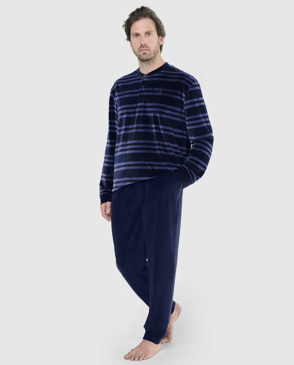 Мужская длинная синяя бархатная пижама El Búho Nocturno, тёмно-синий
Мужская длинная синяя бархатная пижама El Búho Nocturno, тёмно-синий