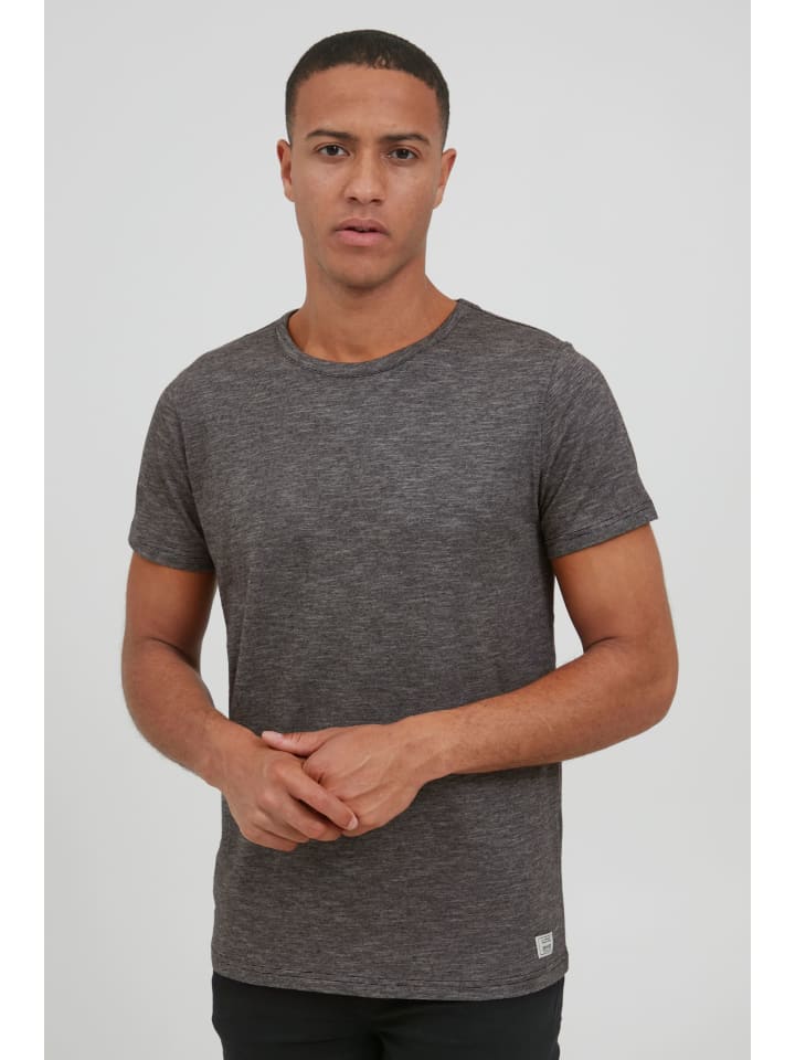 Футболка 11 Project, черный
Футболка 11 Project, черный