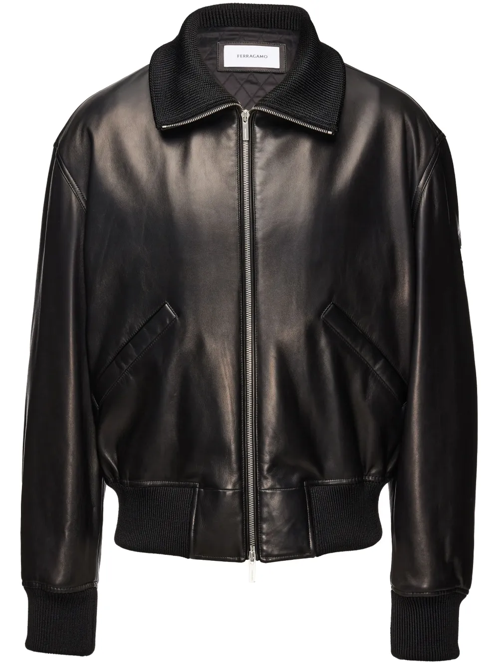 Куртка на молнии с высоким воротником Ferragamo, черный
Куртка на молнии с высоким воротником Ferragamo, черный
