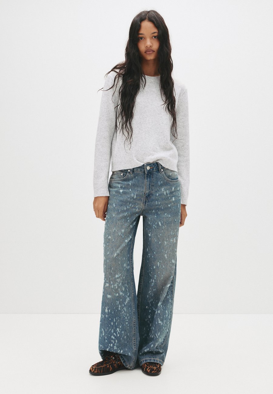 Джемпер PULL&BEAR SOFT, Light Grey
Джемпер PULL&BEAR SOFT, Light Grey