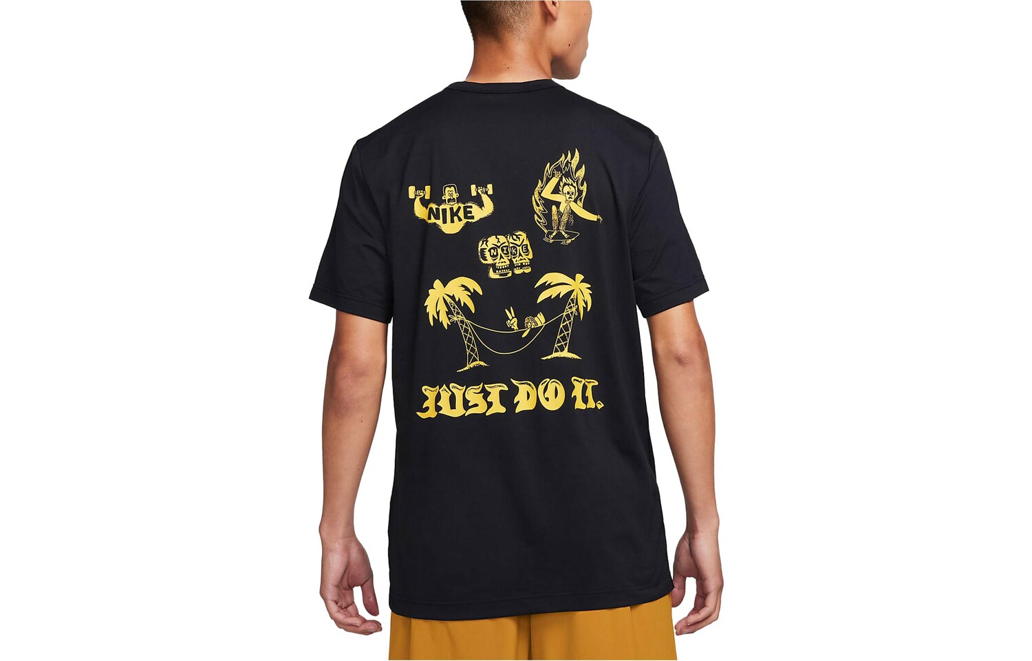 Мужская футболка Nike, черный/желтый
Мужская футболка Nike, черный/желтый