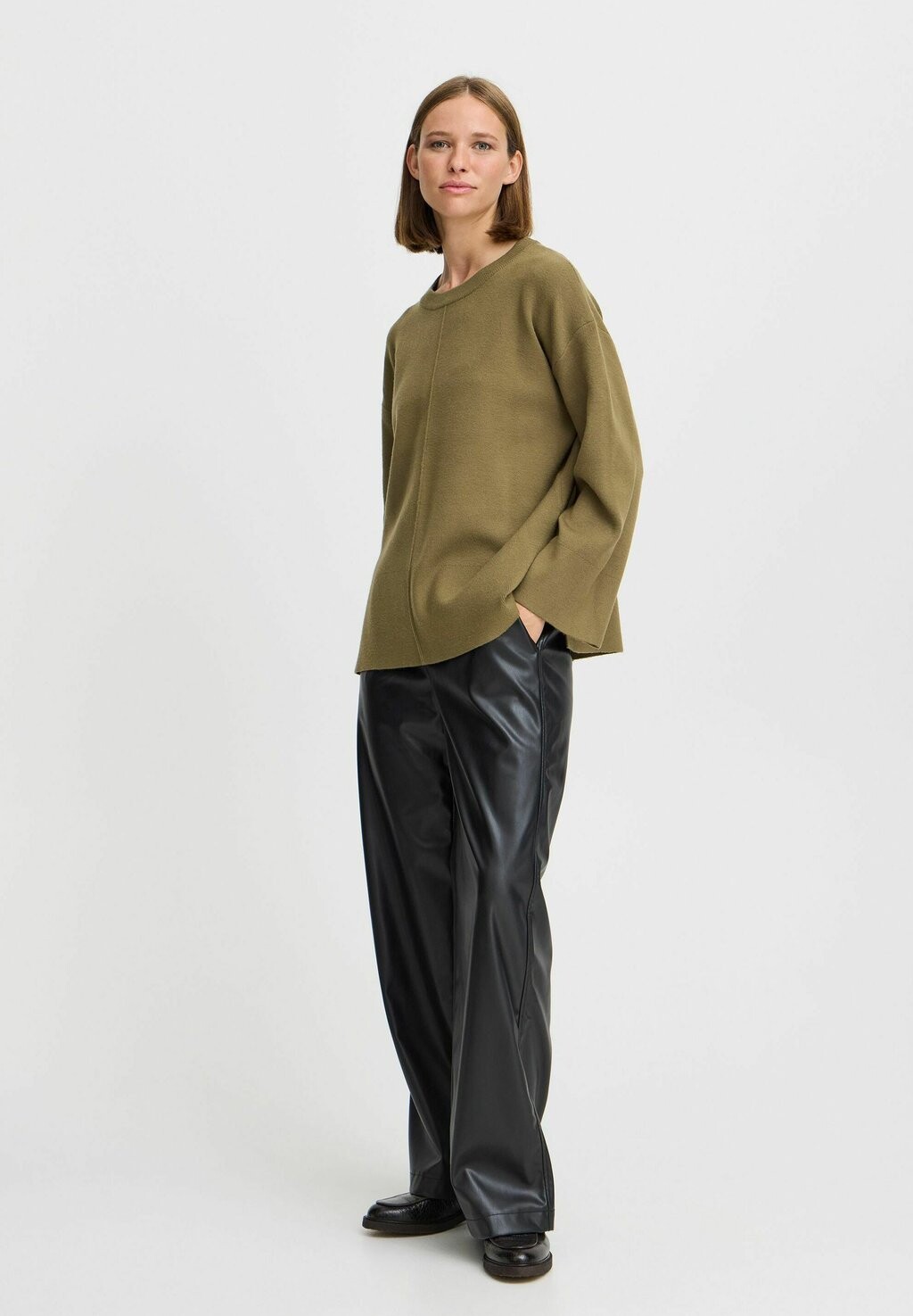 Джемпер OTARI b.young, цвет Evergreen
Джемпер OTARI b.young, цвет Evergreen