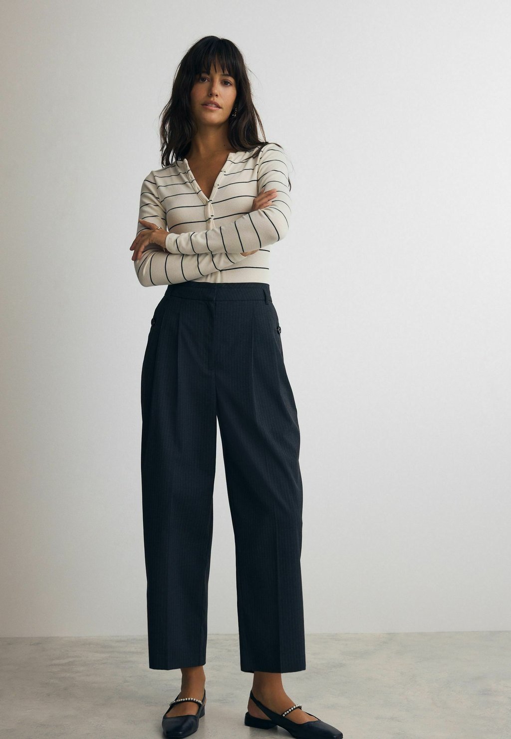 Топ с длинными рукавами HENLEY Next, бежевый 
Топ с длинными рукавами HENLEY Next, бежевый