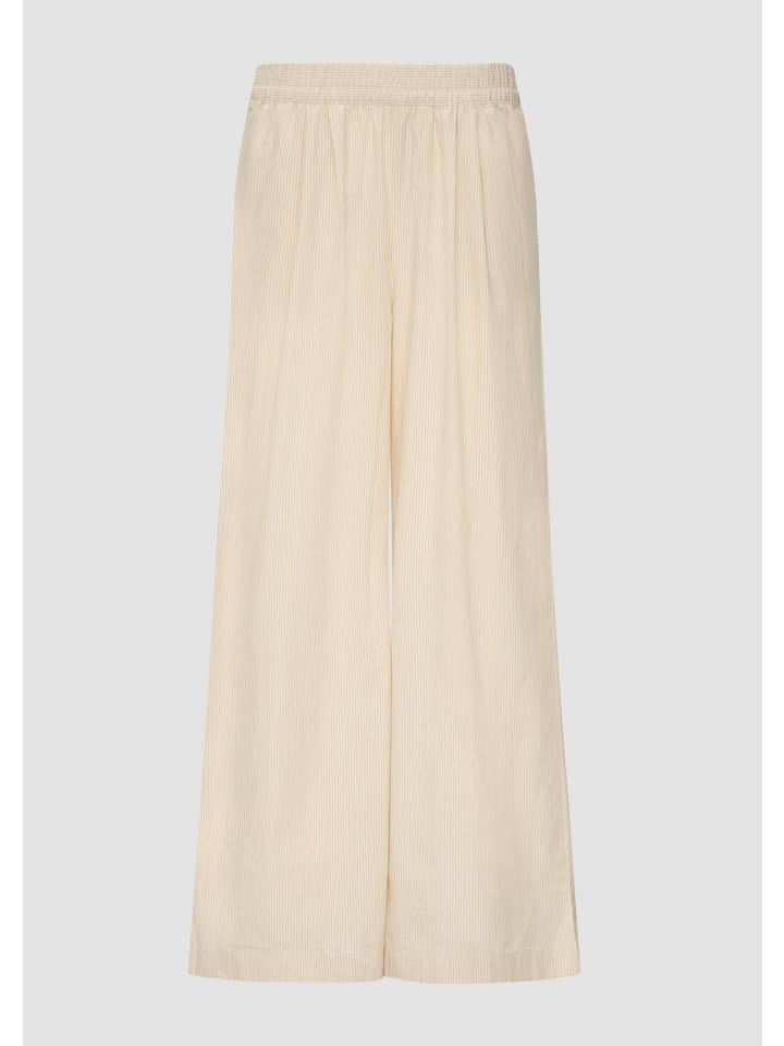 Брюки в цвете 04G0_cream QS
Брюки в цвете 04G0_cream QS