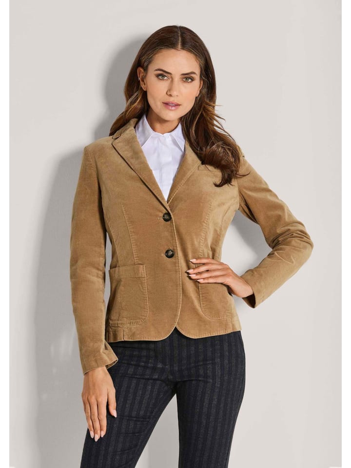 MADELEINE Бархатный блейзер из эластичного материала, обеспечивающий комфорт, в берберском стиле
MADELEINE Бархатный блейзер из эластичного материала, обеспечивающий комфорт, в берберском стиле