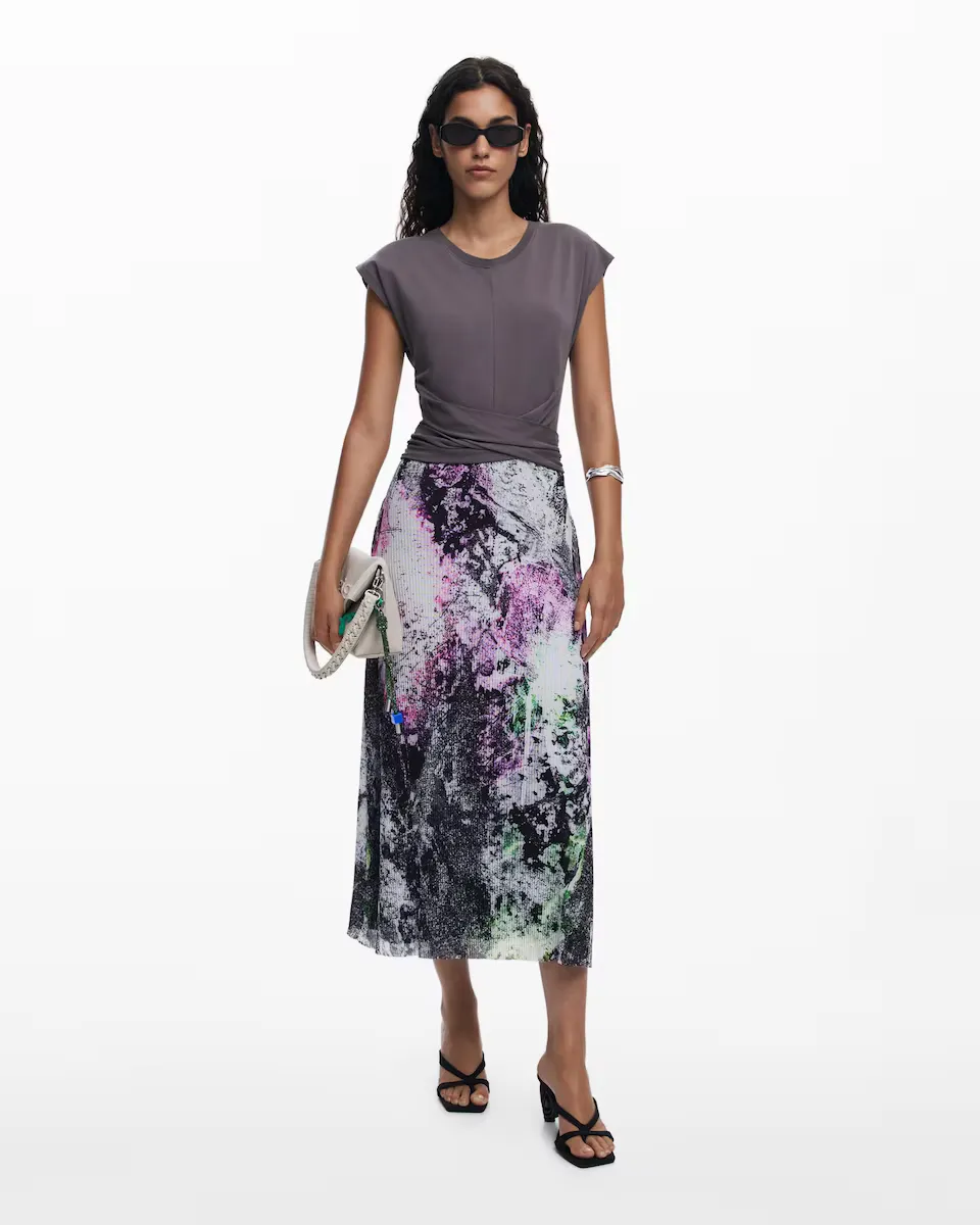 Платье от дизайнера Mr Christian Lacroix Desigual, серый
Платье от дизайнера Mr Christian Lacroix Desigual, серый