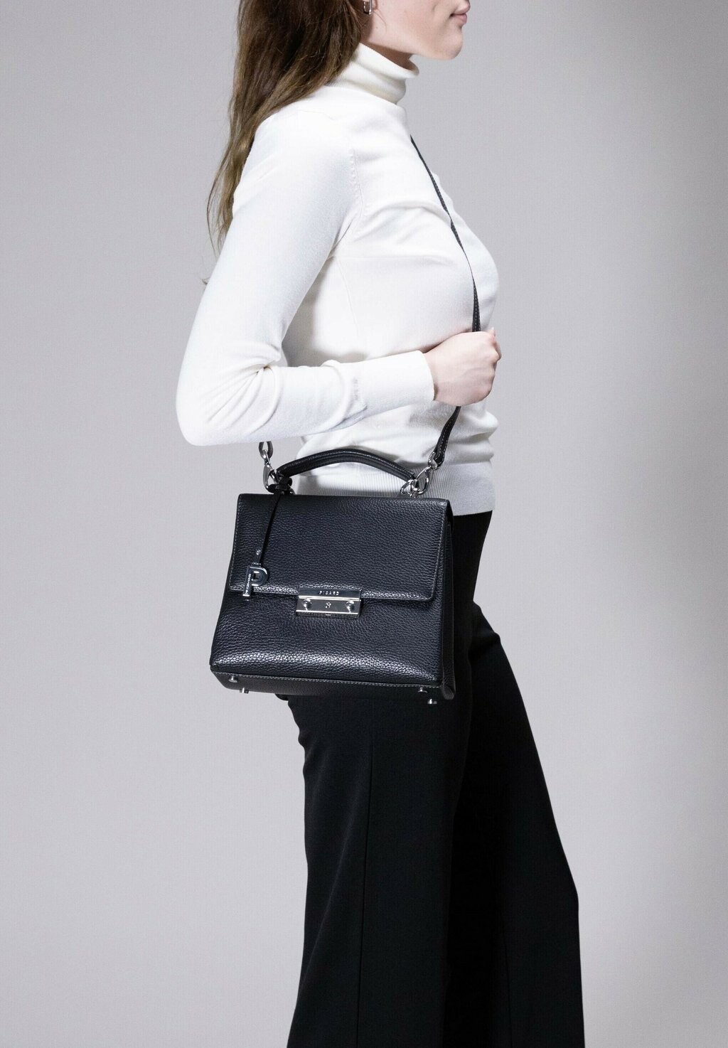 Сумочка SIGRID Picard, черный
Сумочка SIGRID Picard, черный