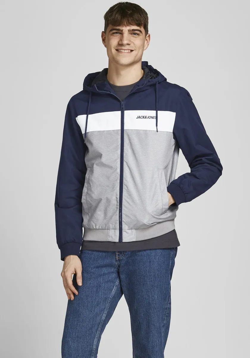 Ветровка Jack & Jones "RUSH BLOCKING HOOD BOMBER", с капюшоном, цвет морской волны, Синий, Ветровка Jack & Jones "RUSH BLOCKING HOOD BOMBER", с капюшоном, цвет морской волны
Ветровка Jack & Jones "RUSH BLOCKING HOOD BOMBER", с капюшоном, цвет морской волны, Синий, Ветровка Jack & Jones "RUSH BLOCKING HOOD BOMBER", с капюшоном, цвет морской волны