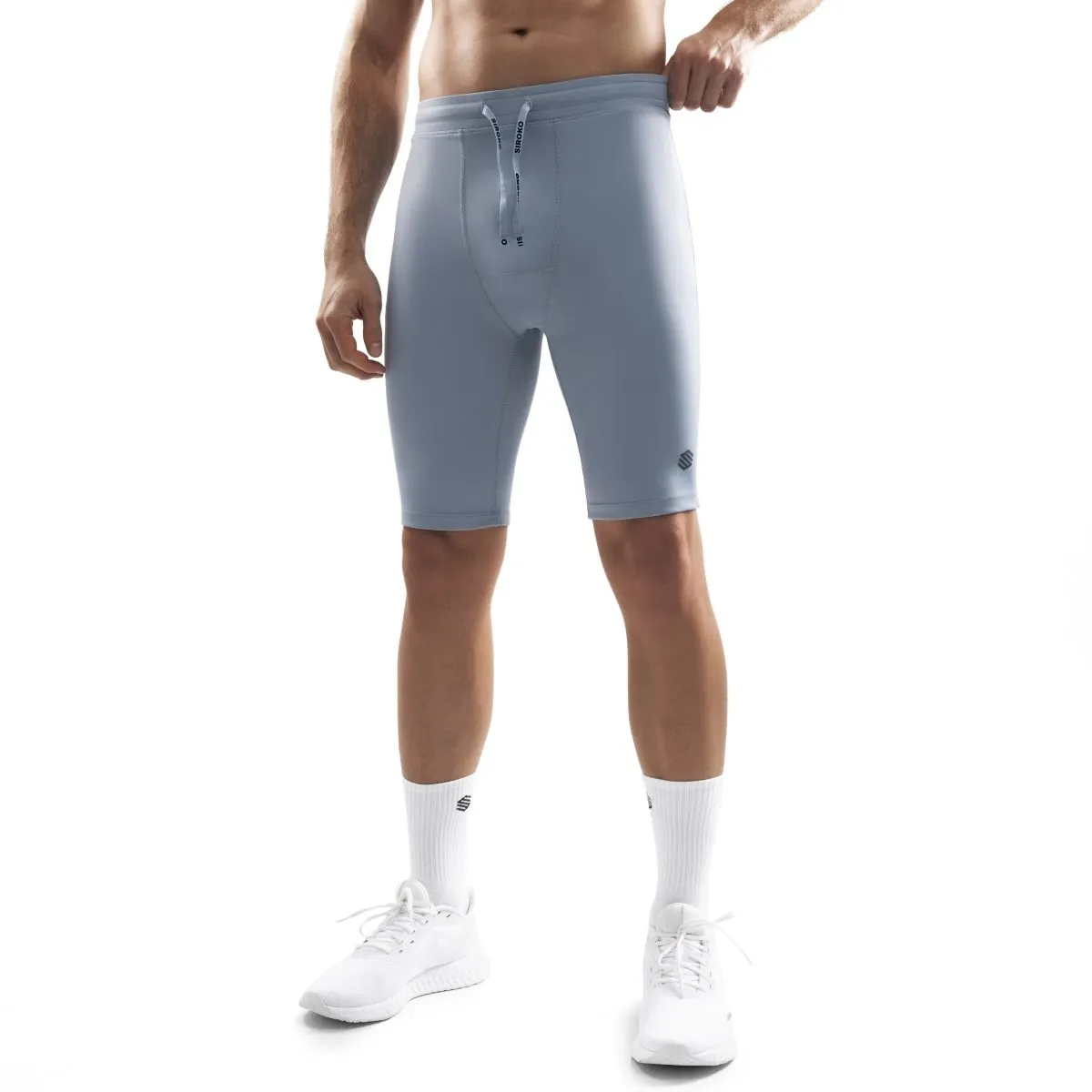 Мужские спортивные шорты для зала Gym-BikerShorts Siroko, светло-голубой
Мужские спортивные шорты для зала Gym-BikerShorts Siroko, светло-голубой