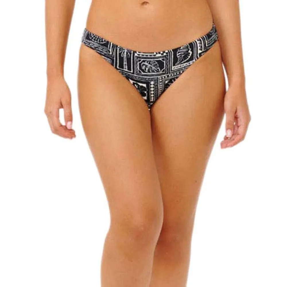 Низ бикини Rip Curl Mermaid Beach Full, черный
Низ бикини Rip Curl Mermaid Beach Full, черный