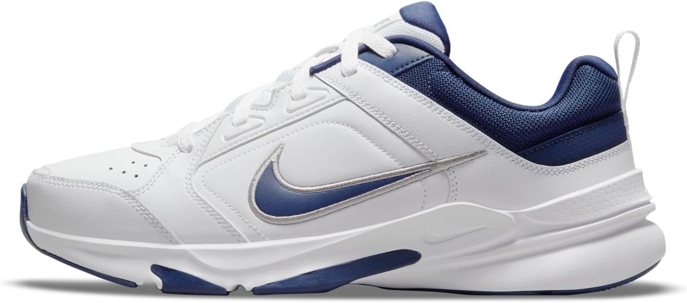 Мужские гимнастические кроссовки NIKE, White/Black-University Red
Мужские гимнастические кроссовки NIKE, White/Black-University Red