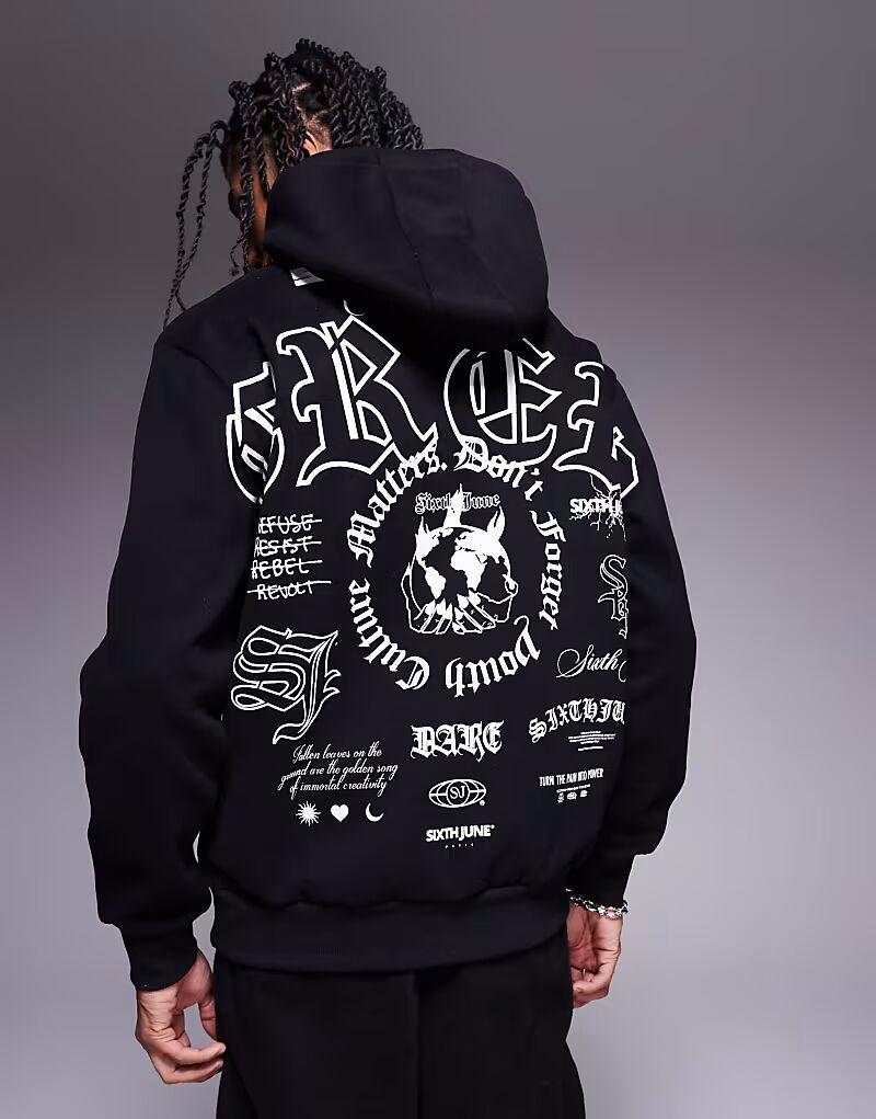 Толстовка с капюшоном и принтом логотипа Sixth June на спине черного цвета
Толстовка с капюшоном и принтом логотипа Sixth June на спине черного цвета