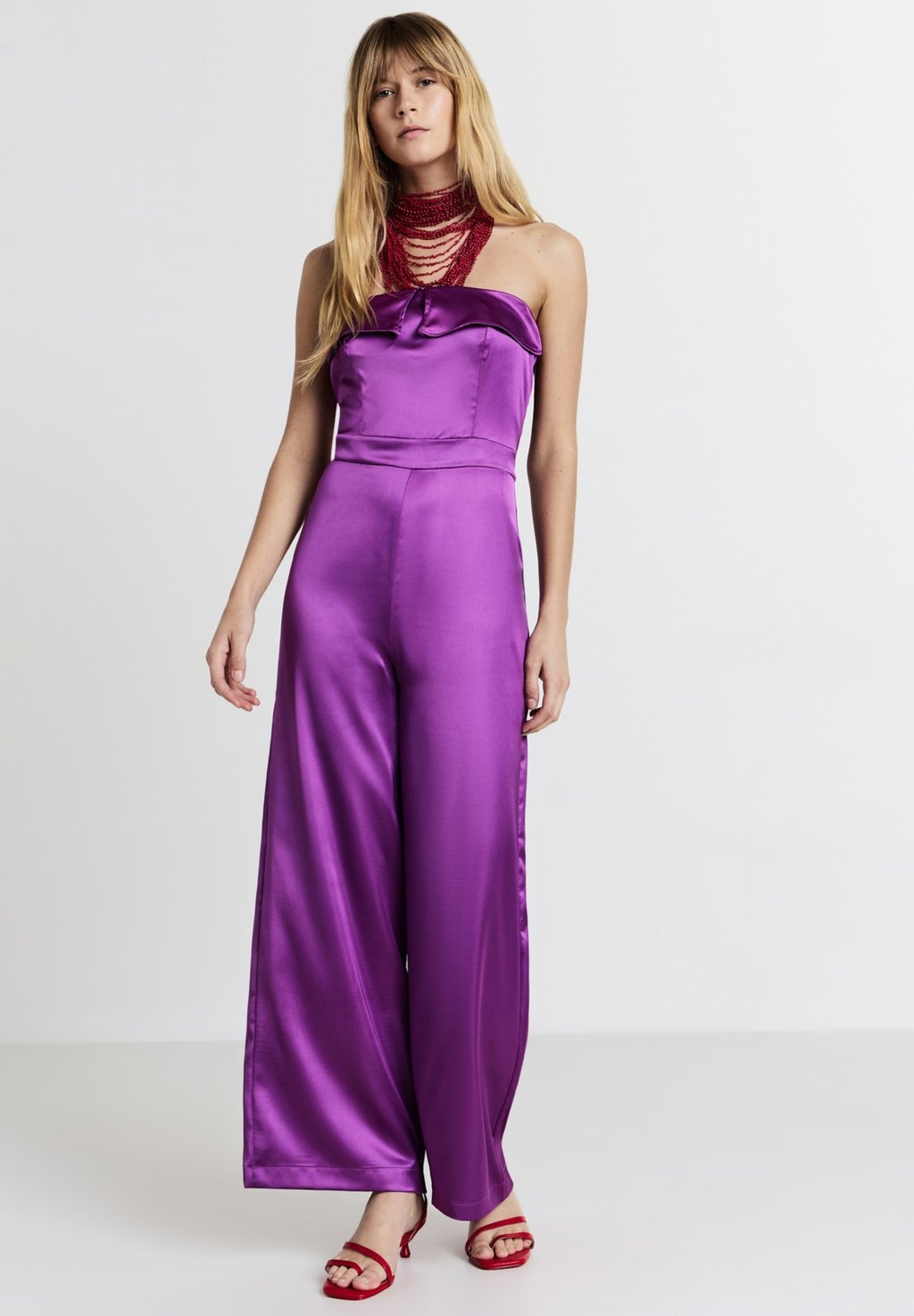 Комбинезон CON BALZA Calliope, фиолетовый
Комбинезон CON BALZA Calliope, фиолетовый